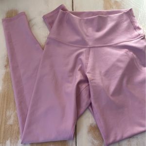 ALO yoga Highwaist Airlift Leggings